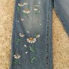 Silvery Daisies - Image 3